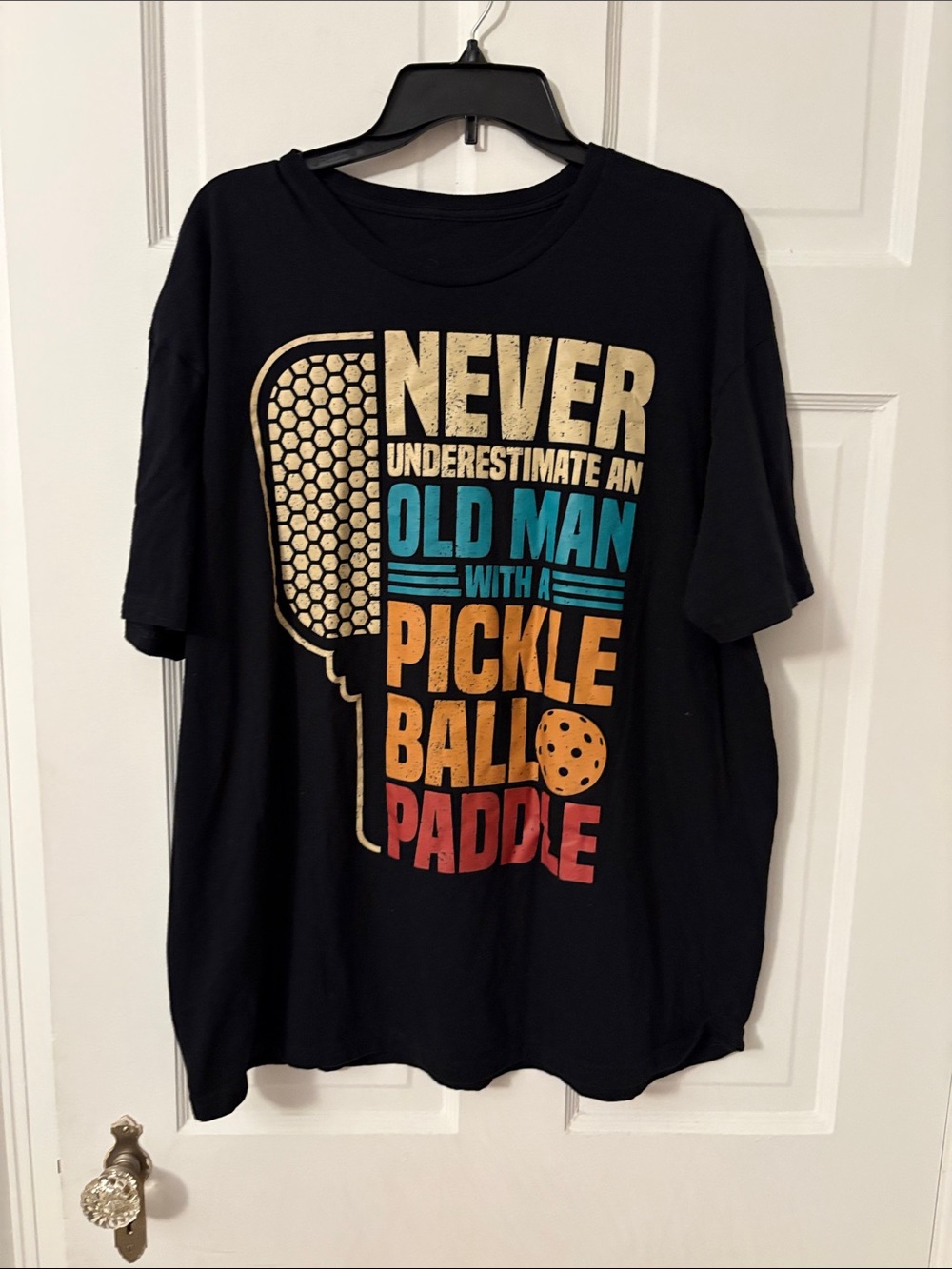 Never Underestimate An Old Man Pickleball Paddle Graphic Tee - Black